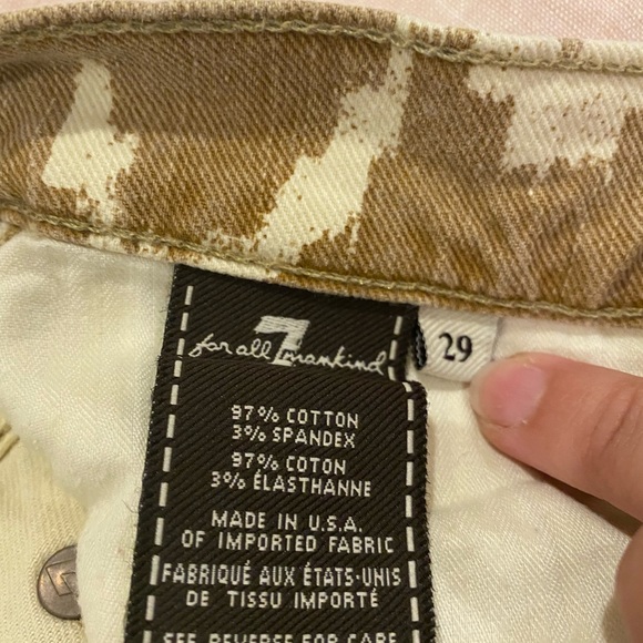 7 for all mankind chevron khaki Jean shorts - Picture 4 of 5